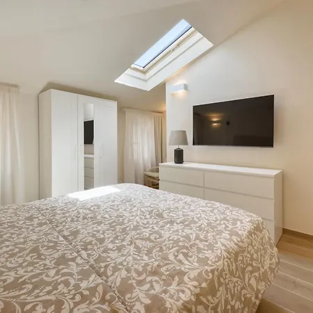 Residenza Alex By Mmega